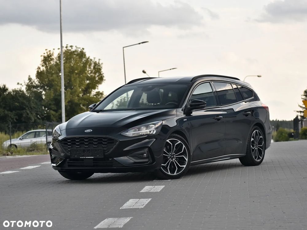 Ford Focus - 1