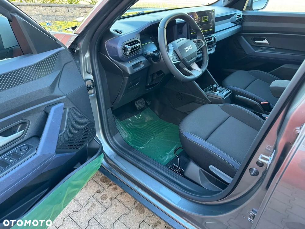Dacia Duster 1.8 Full Hybrid 155 Expression MMT - 9