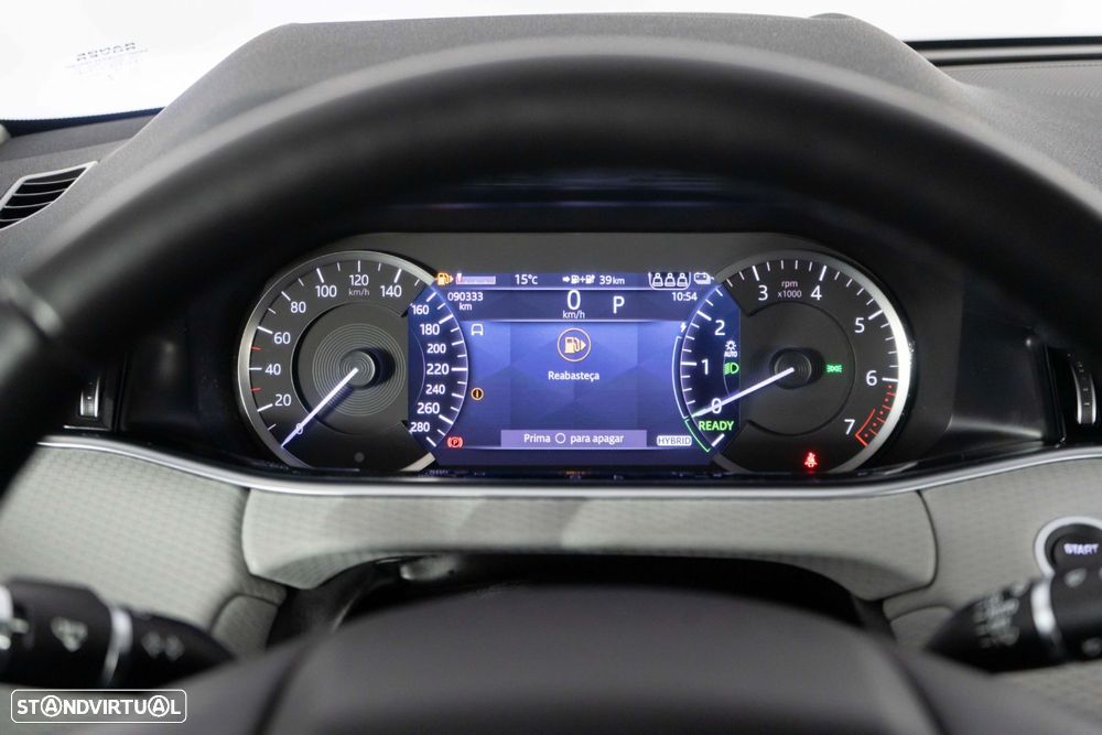 Land Rover Range Rover Evoque 1.5 P300e AWD Auto - 27