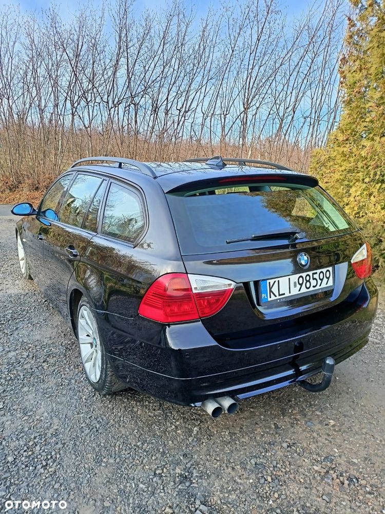 BMW Seria 3 - 22
