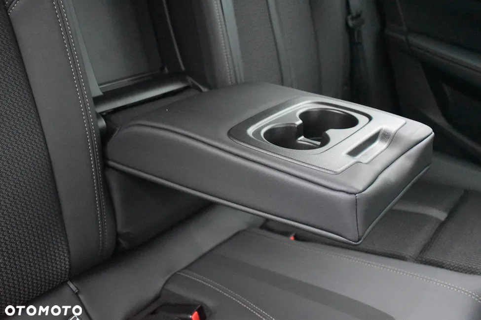Peugeot 508 Plug-In Hybrid 225 e-EAT8 GT Pack - 35