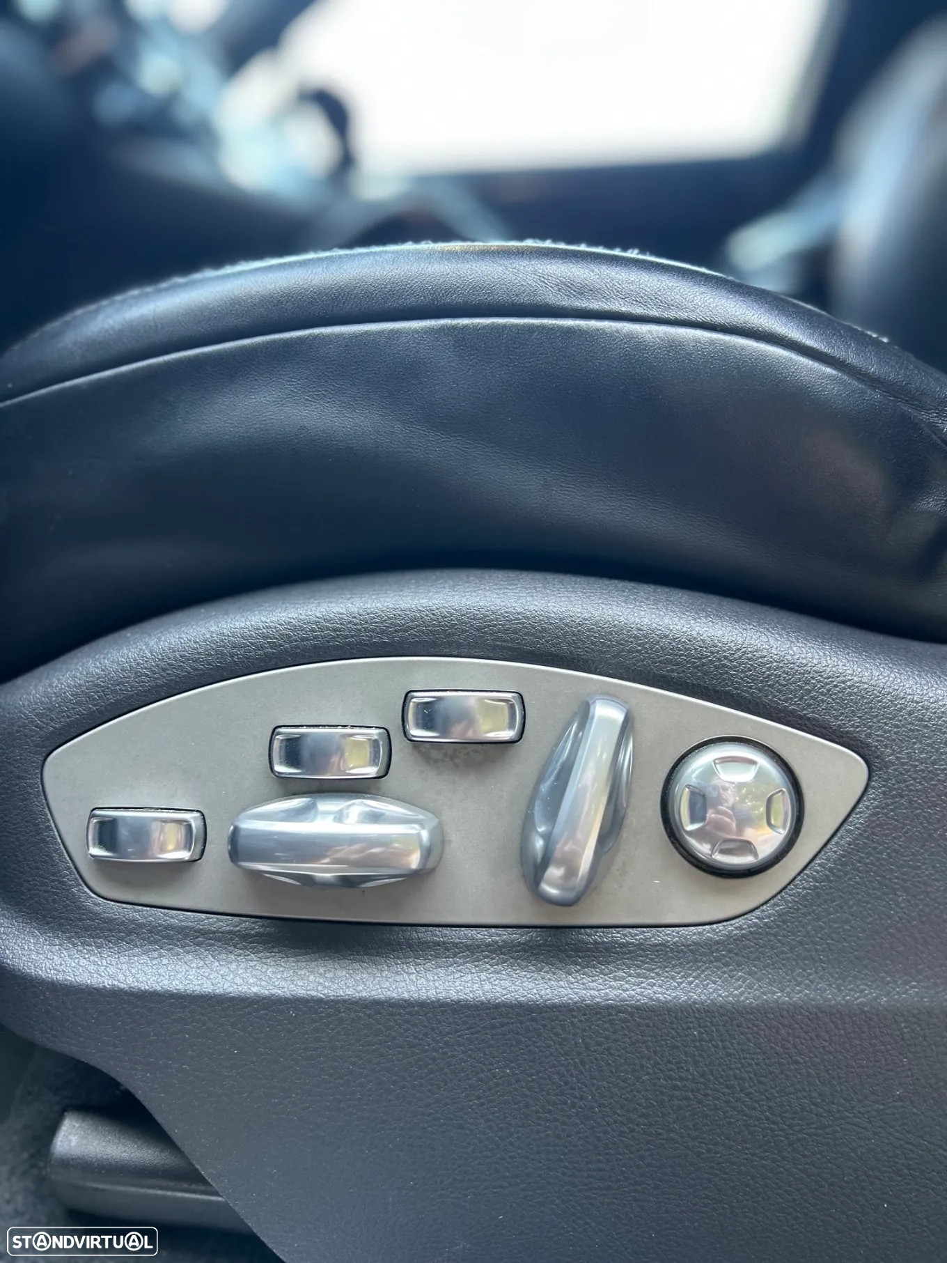 Porsche Cayenne - 18
