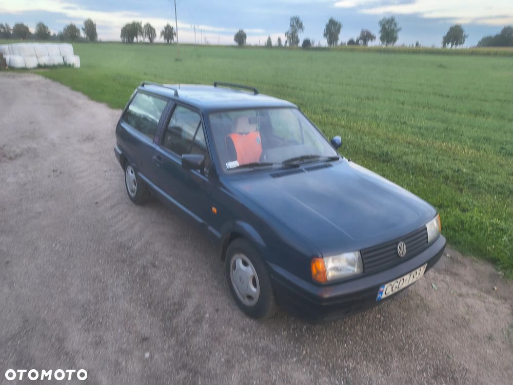 Volkswagen Polo 1.3 Fox - 9