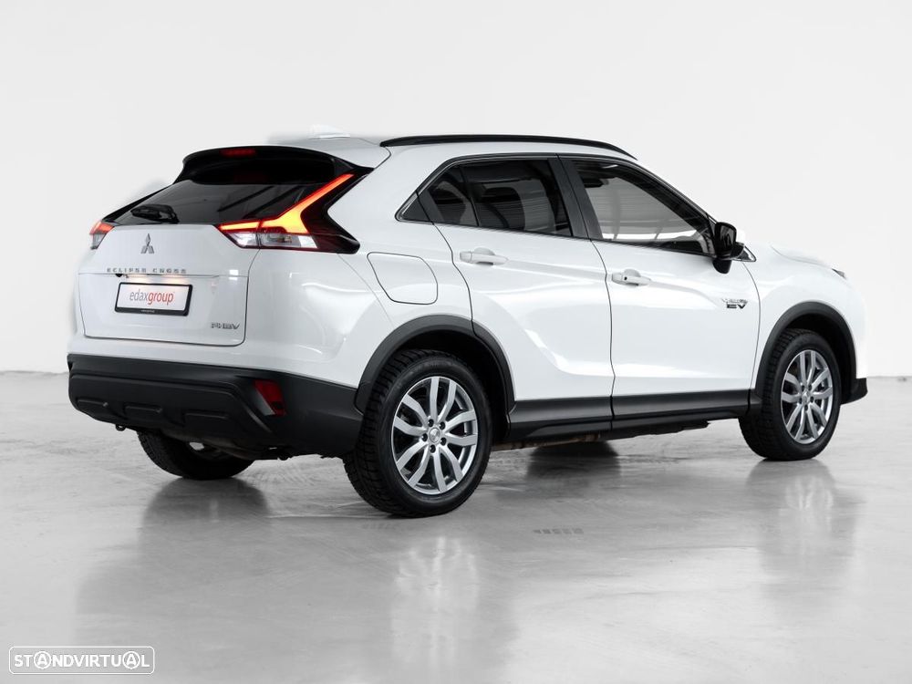 Mitsubishi Eclipse Cross 2.4 PHEV eMotion - 3