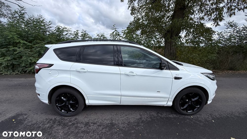 Ford Kuga - 3