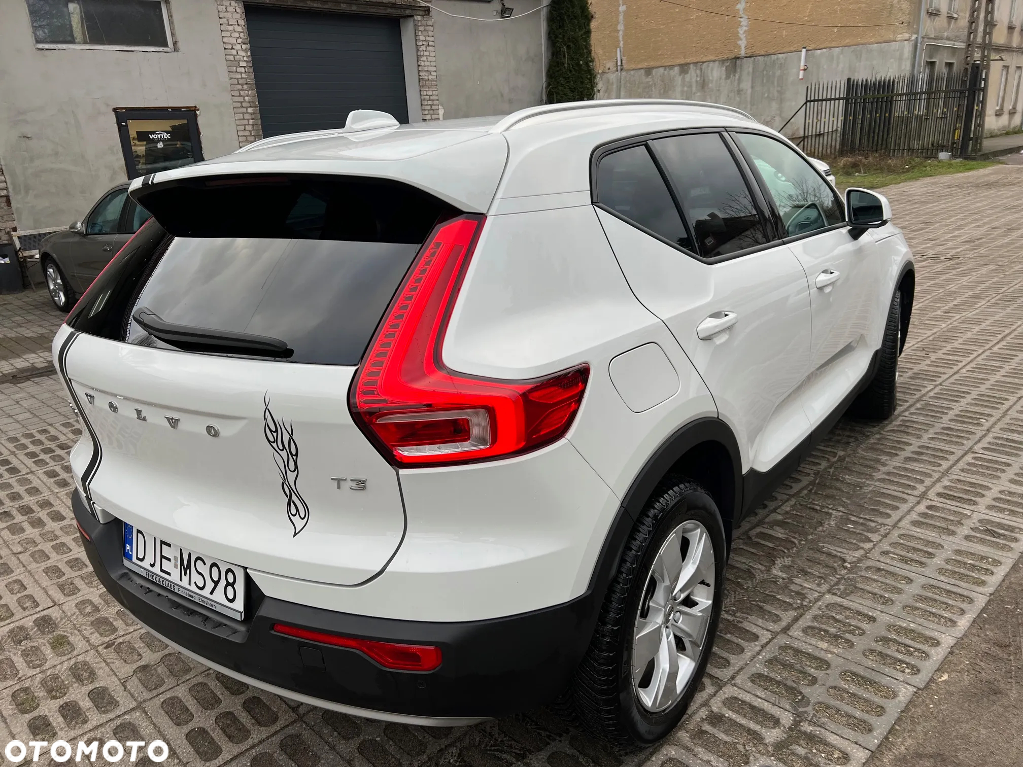 Volvo XC 40 T3 - 19