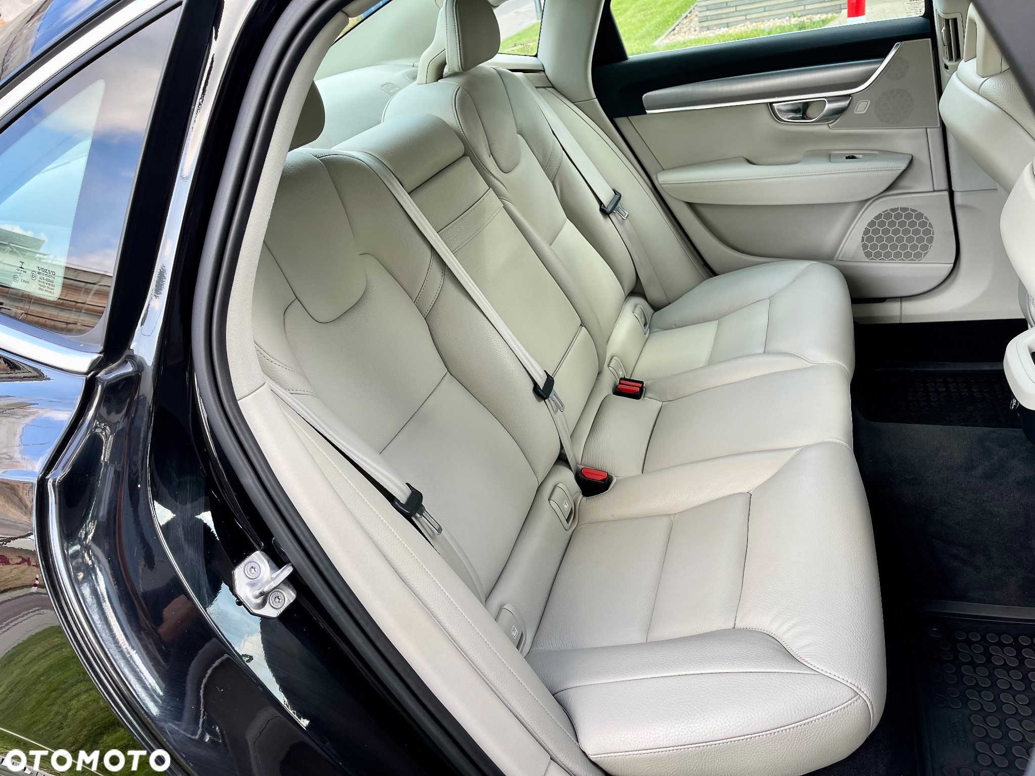 Volvo S90 - 35