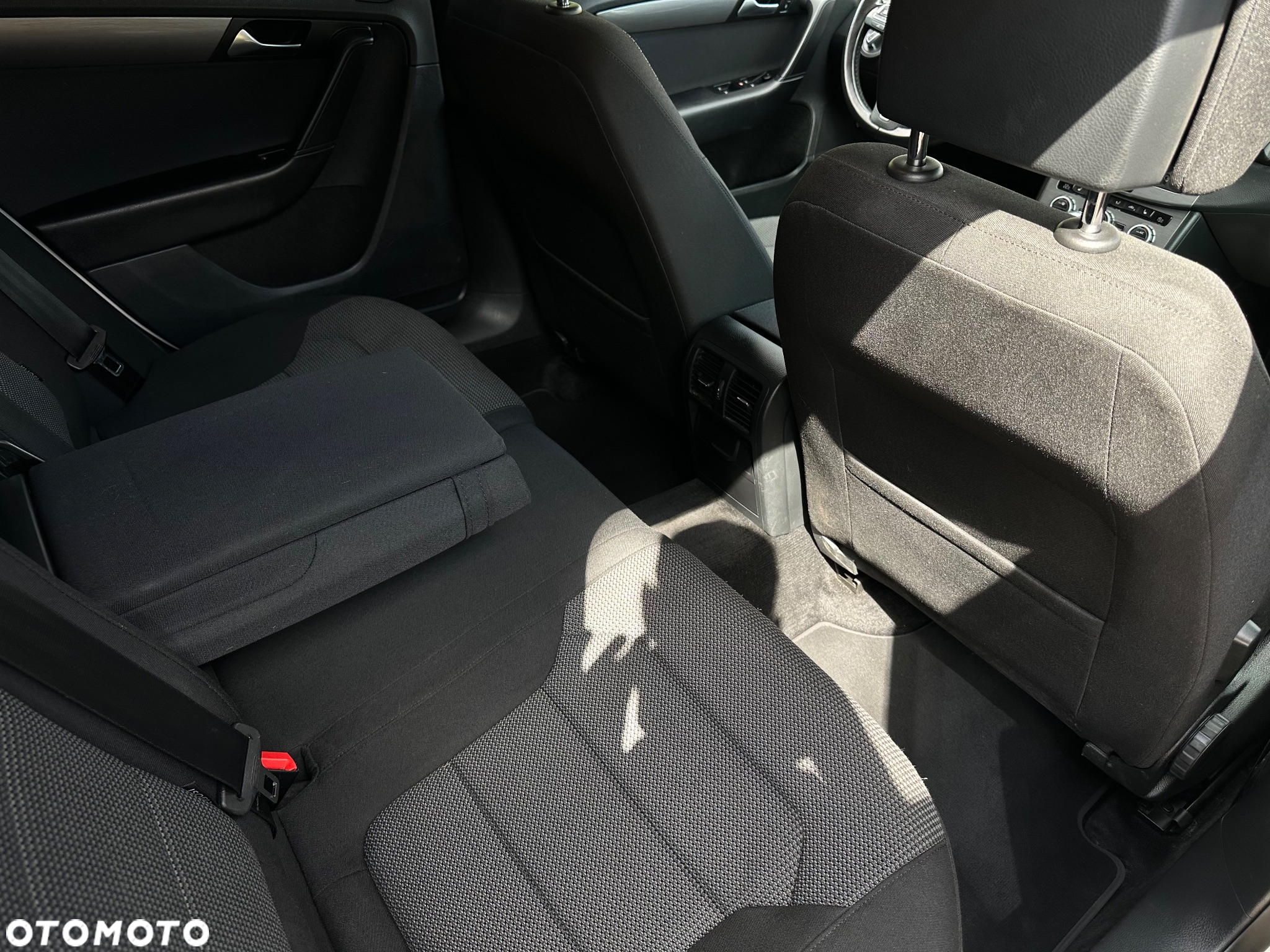 Volkswagen Passat 2.0 TDI Highline DSG - 22