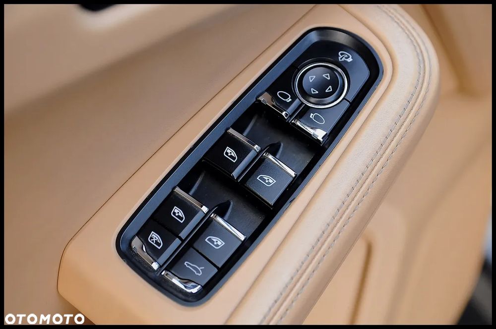 Porsche Macan PDK - 24