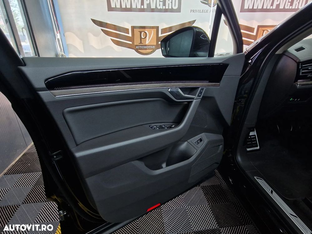 Volkswagen Touareg V6 TDI Elegance - 21