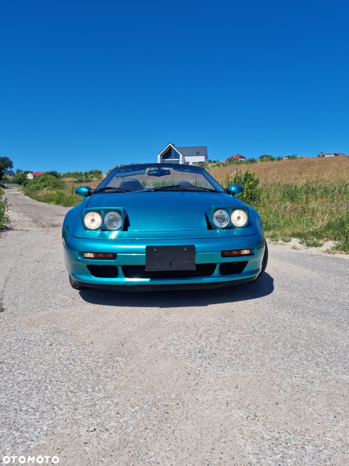 Kia Elan - 1
