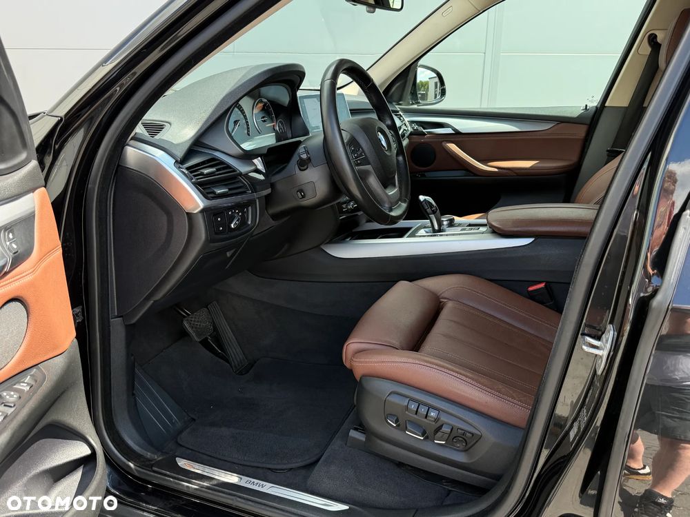 BMW X5 sDrive25d Sport-Aut - 12