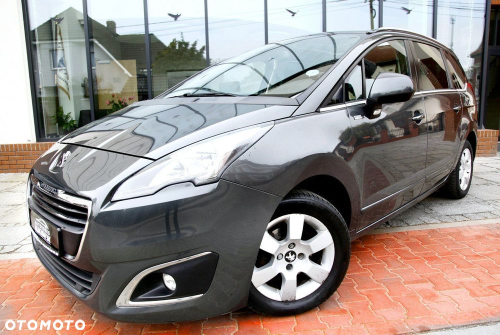 Peugeot 5008 - 25