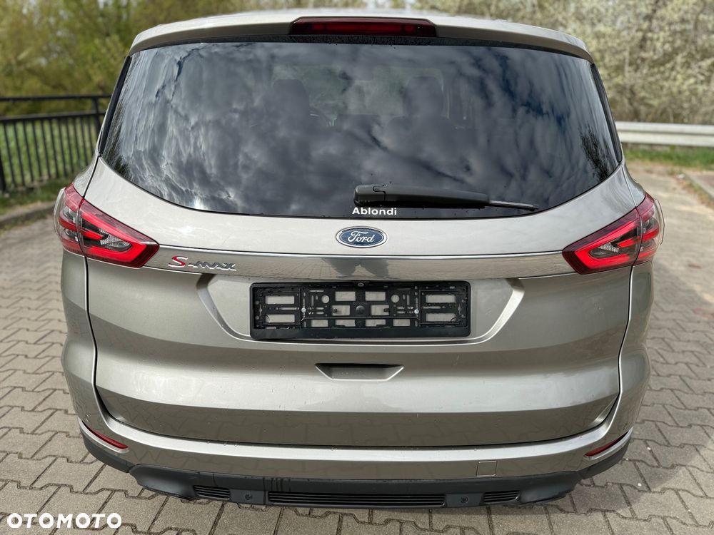 Ford S-Max 2.0 TDCi 4WD Titanium PowerShift - 9