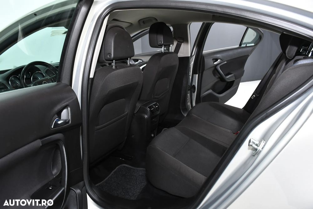 Opel Insignia 1.6 Edition - 14