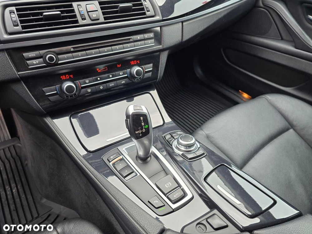 BMW Seria 5 - 21