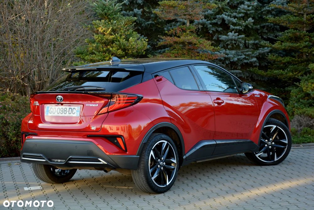 Toyota C-Hr 2021 photo 2