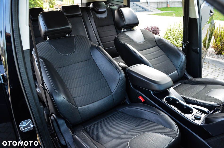 Ford Kuga 2.0 TDCi 4WD Titanium - 28