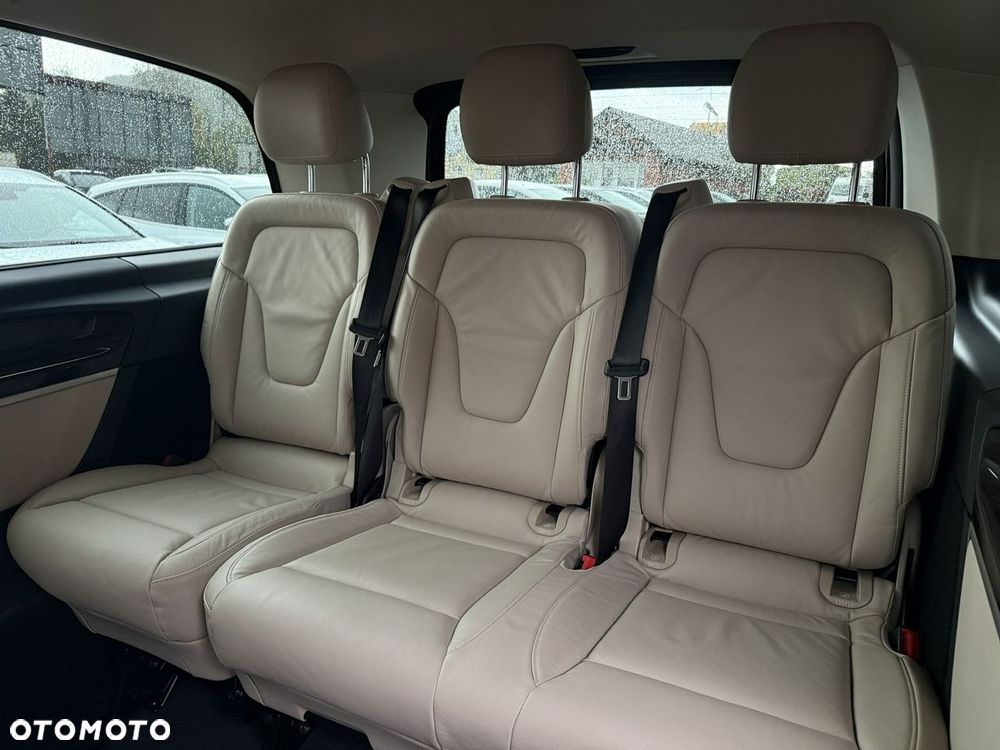 Mercedes-Benz Klasa V 250 d extralang 9G-TRONIC Special Edition Avantgarde - 15