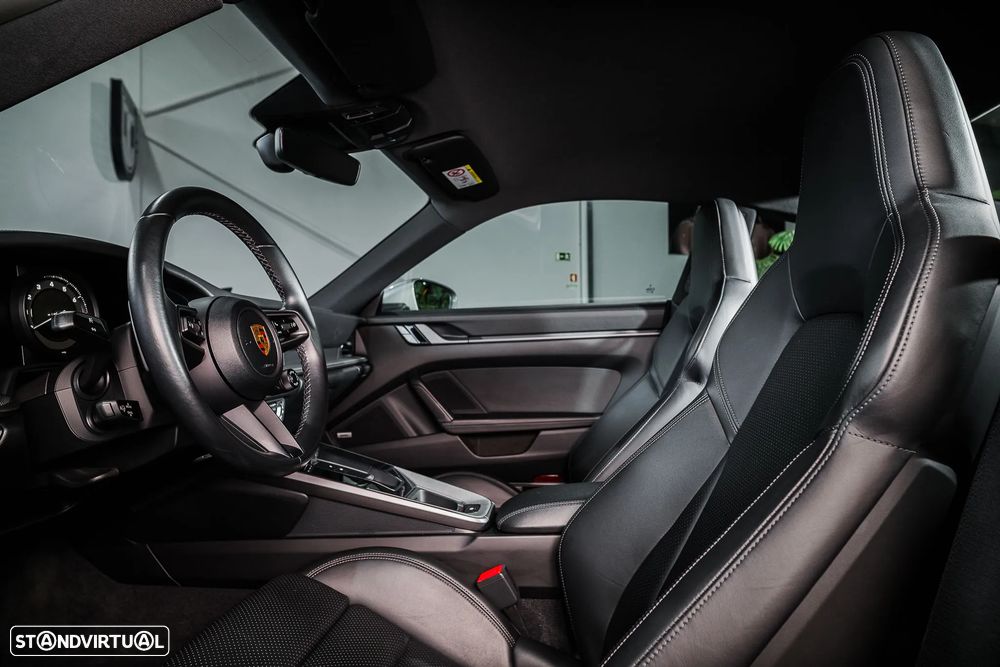 Porsche 911 (992) Carrera S PDK - 14