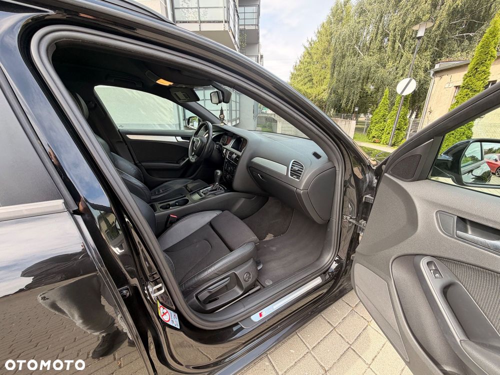 Audi A4 Avant - 12