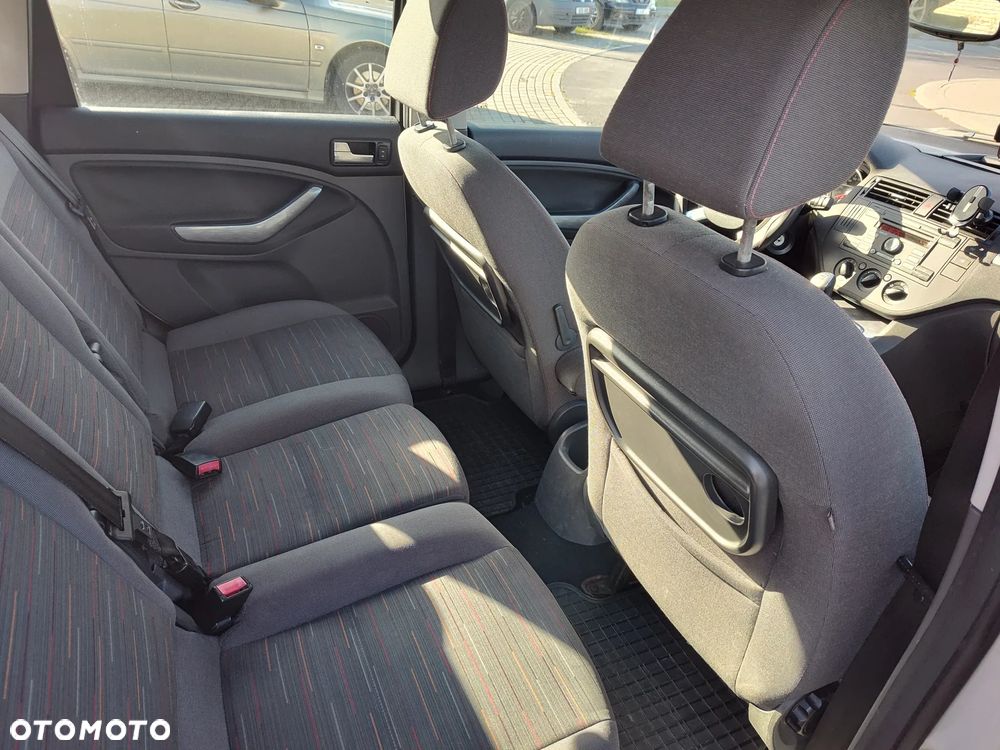 Ford C-MAX - 6