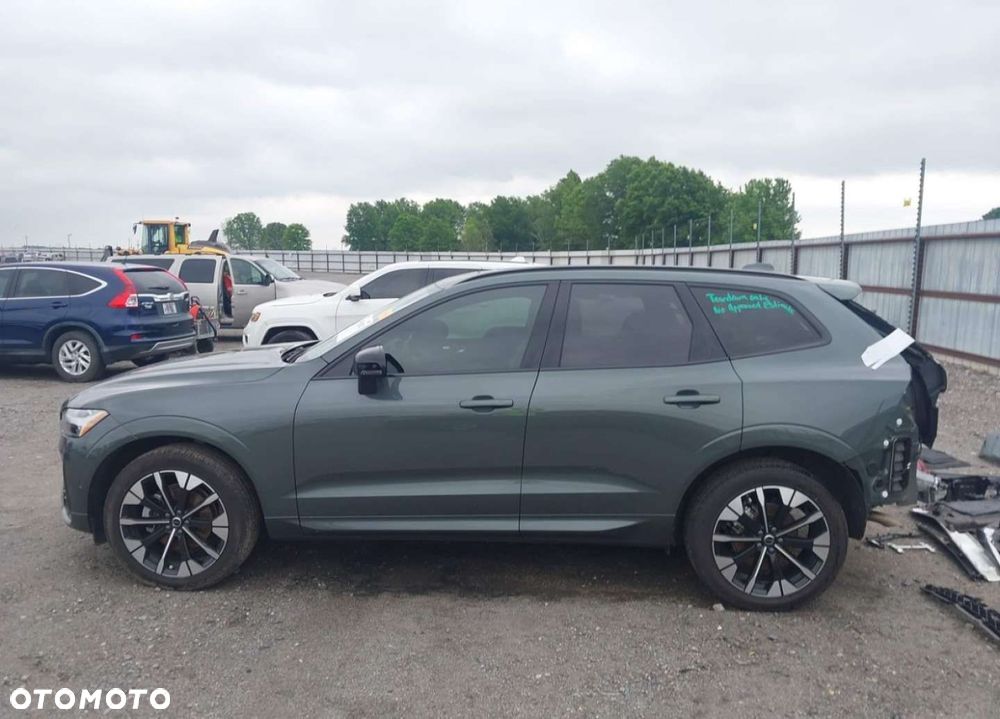 Volvo XC 60 - 4