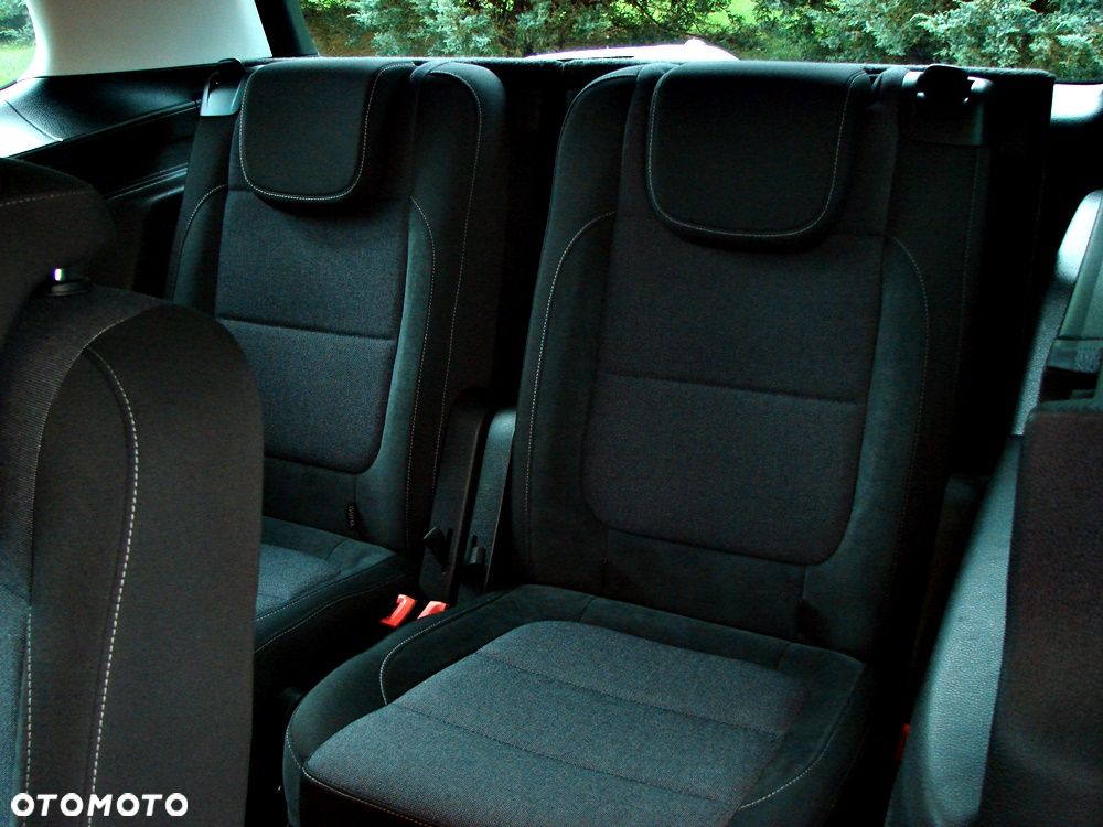 Volkswagen Sharan 2.0 TDI Blue Motion Style - 23