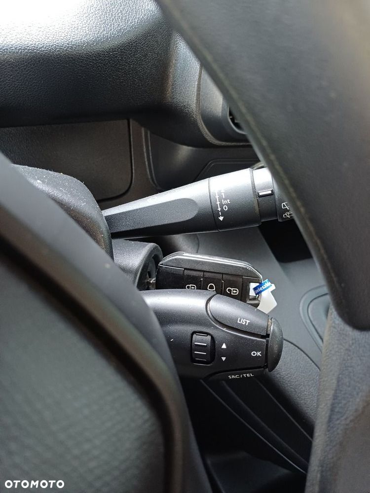 Peugeot Rifter 1.5 BlueHDI Active S&S - 24