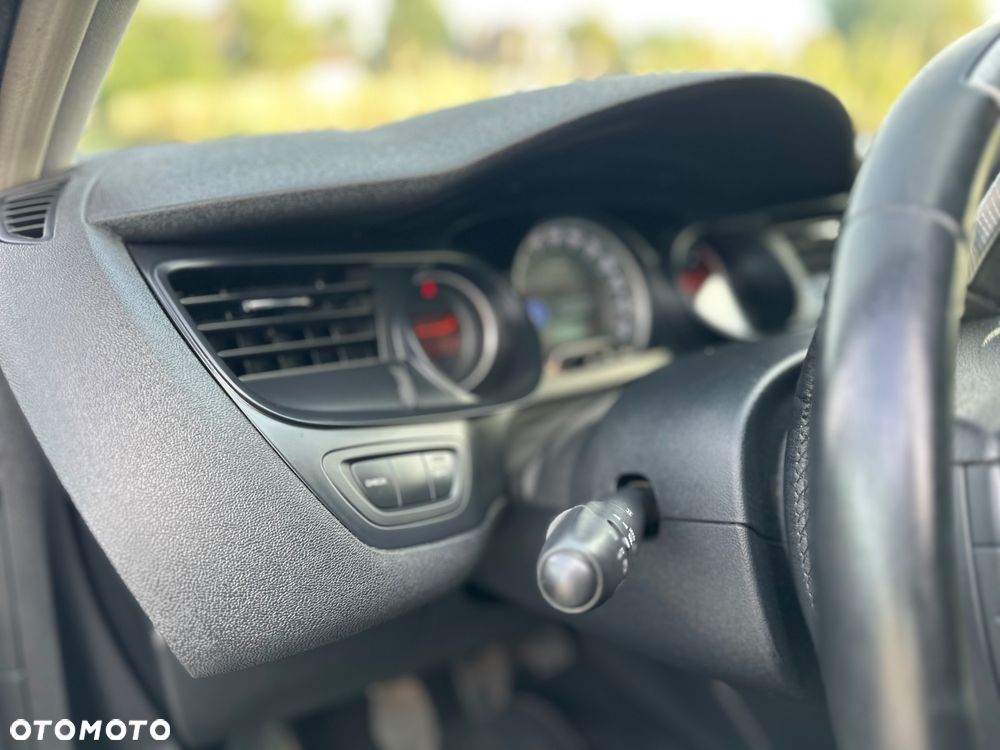 Citroën C5 Tourer HDi 165 FAP Exclusive - 19