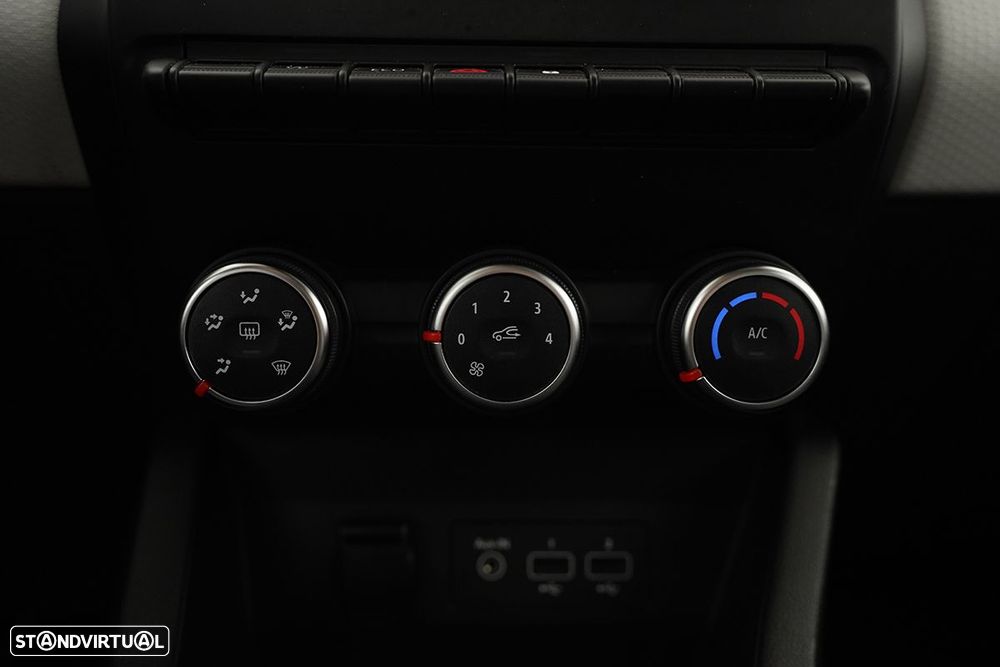 Renault Clio 1.0 TCe Evolution Bi-Fuel - 12