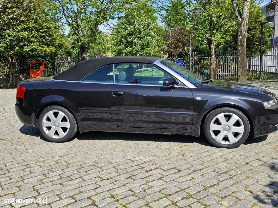 Audi A4 Cabrio 2.5 TDi Multit. S-line - 6