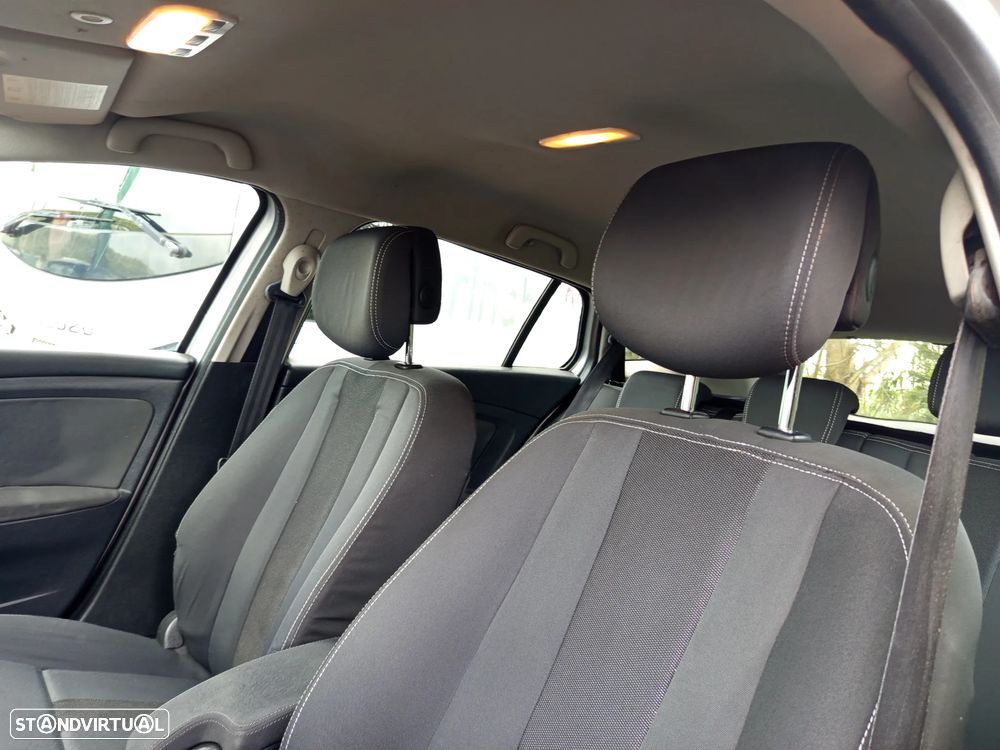 Renault Mégane Sport Tourer 1.5 dCi Confort - 16