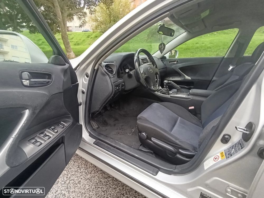Lexus IS 220 - 13