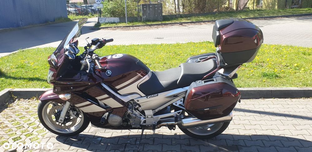 Yamaha FJR - 2
