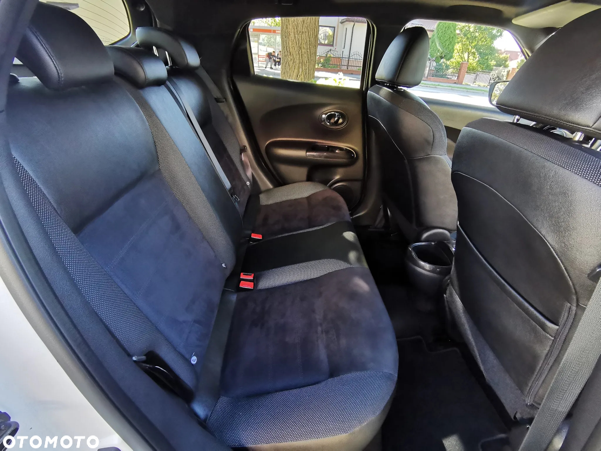 Nissan Juke 1.2 DIG-T N-Connecta EU6 - 8