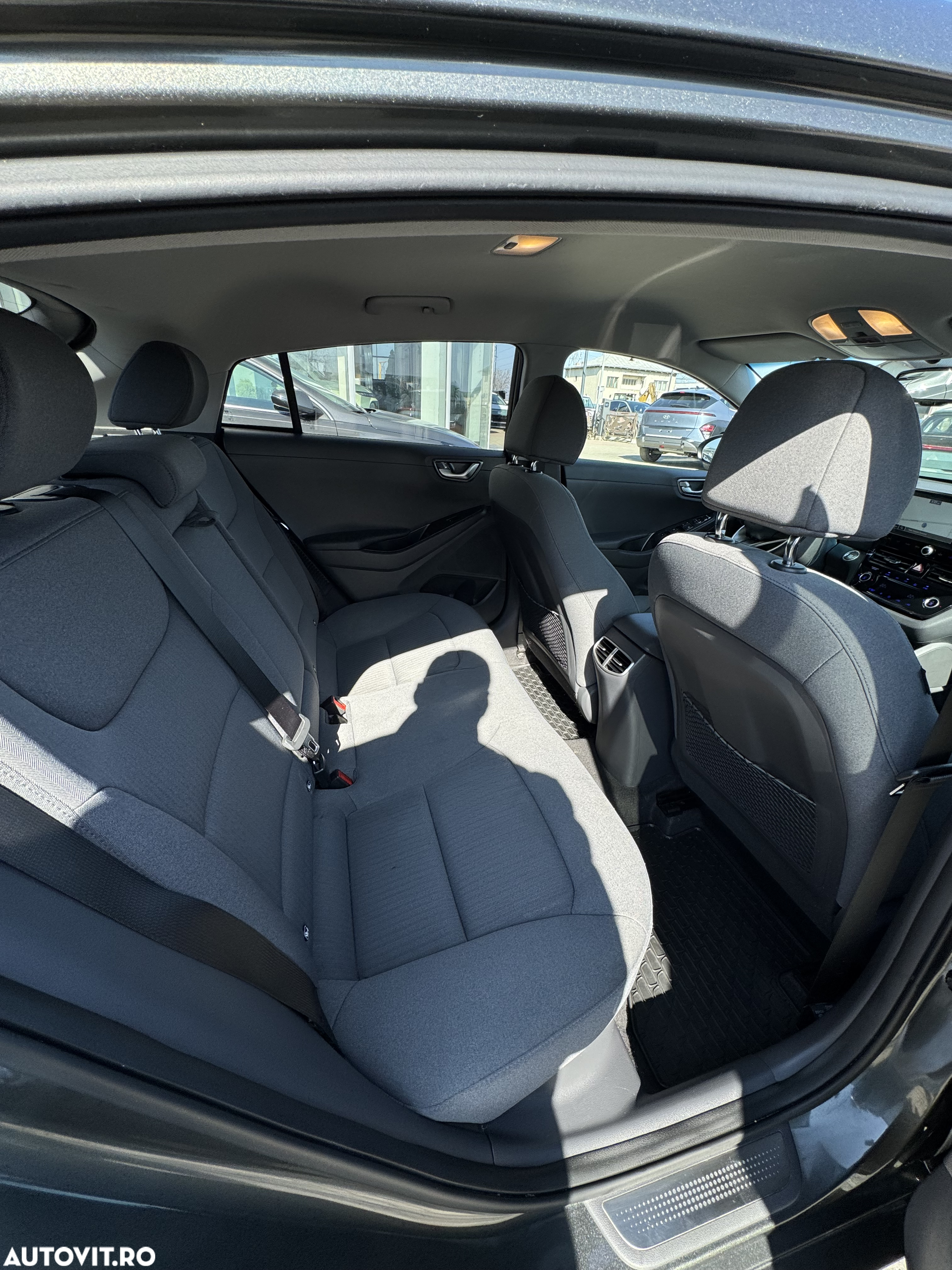 Hyundai IONIQ Plug-In Hybrid 1.6 141CP Exclusive - 9