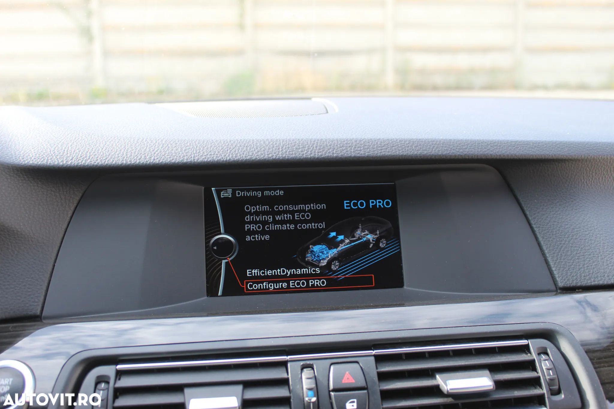 BMW Seria 5 528i Modern Line - 25