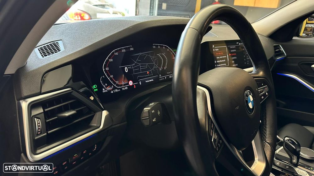 BMW 318 d Aut. Sport Line - 21