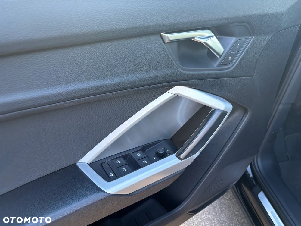 Audi Q3 35 TFSI Advanced S tronic - 12