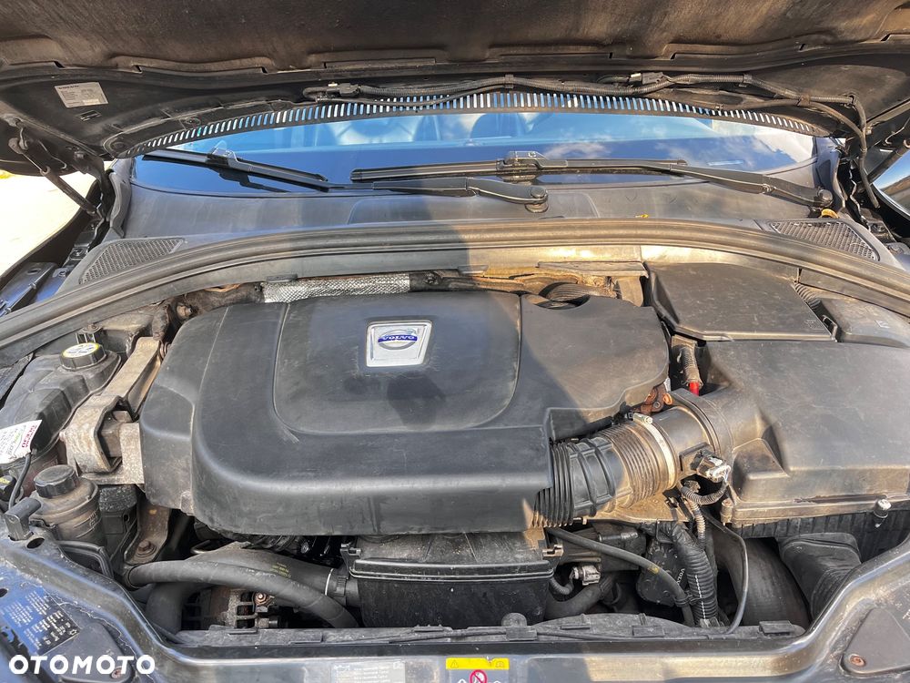 Volvo XC 60 2.4D AWD - 11