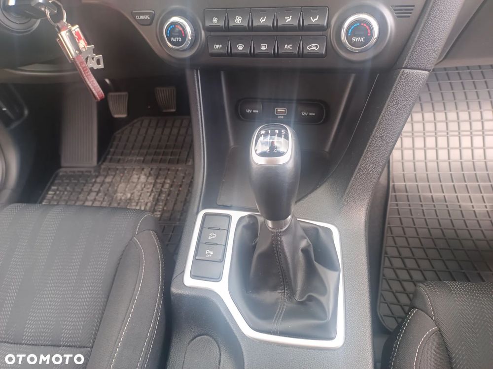 Kia Sportage 1.6 GDI L 2WD - 12