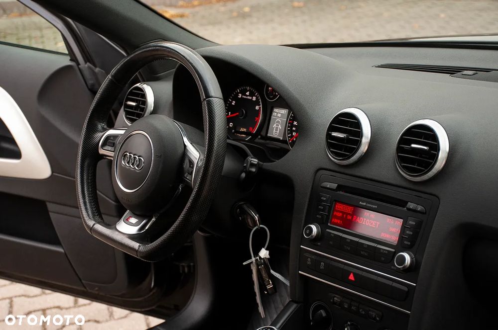 Audi A3 3-drzwiowe 1.4 TFSI S line Sportpaket (plus) - 26