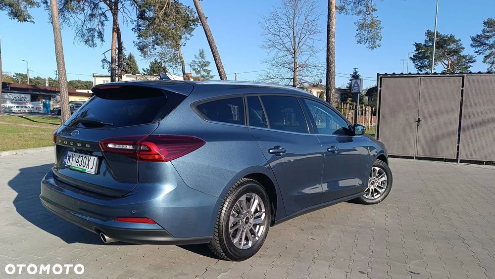 Ford Focus 1.0 EcoBoost Titanium X - 4