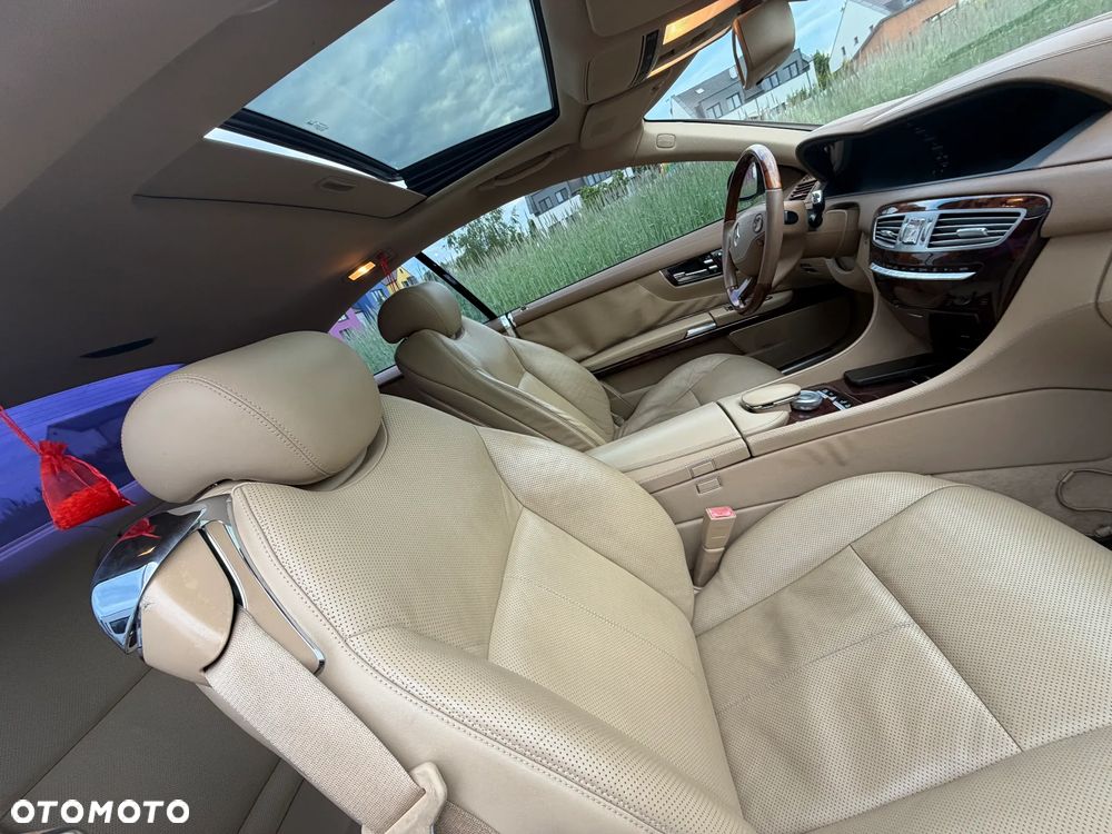 Mercedes-Benz CL - 30