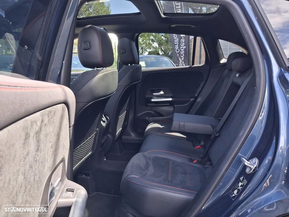 Mercedes-Benz GLA 180 d AMG Line - 13