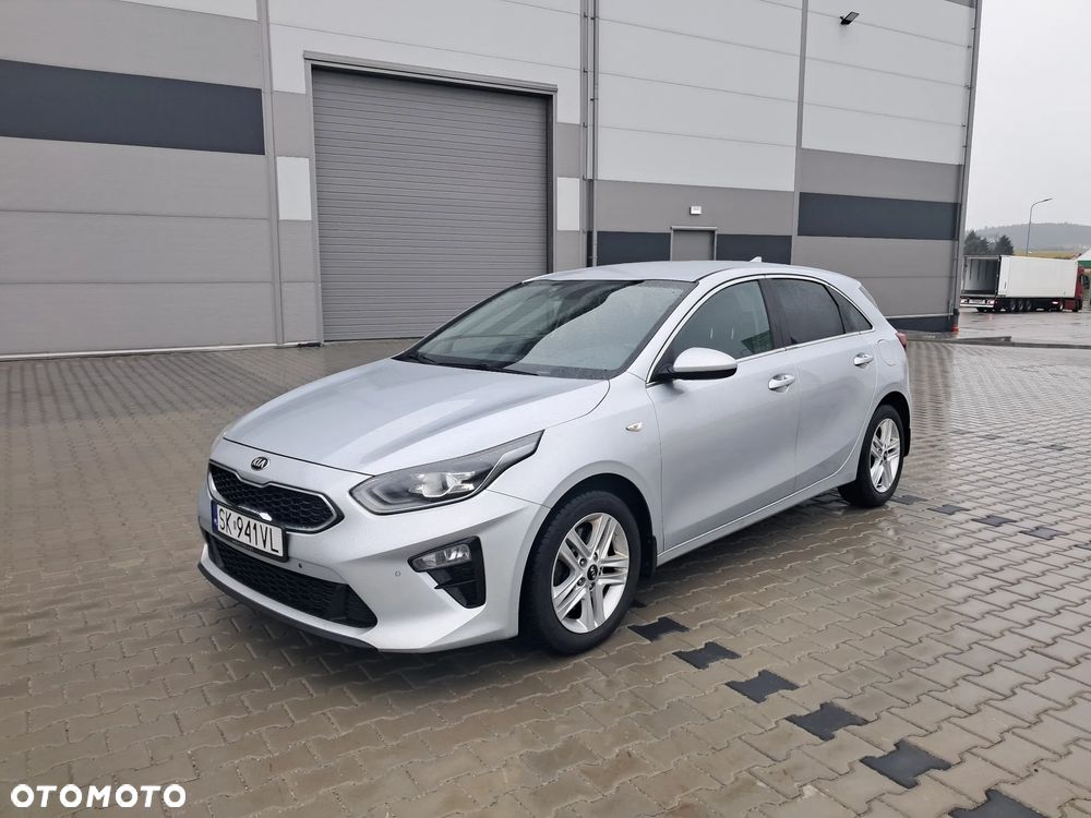 Kia Ceed - 21