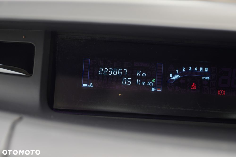 Renault Espace 2.0 dCi FAP Edition 25th - 22