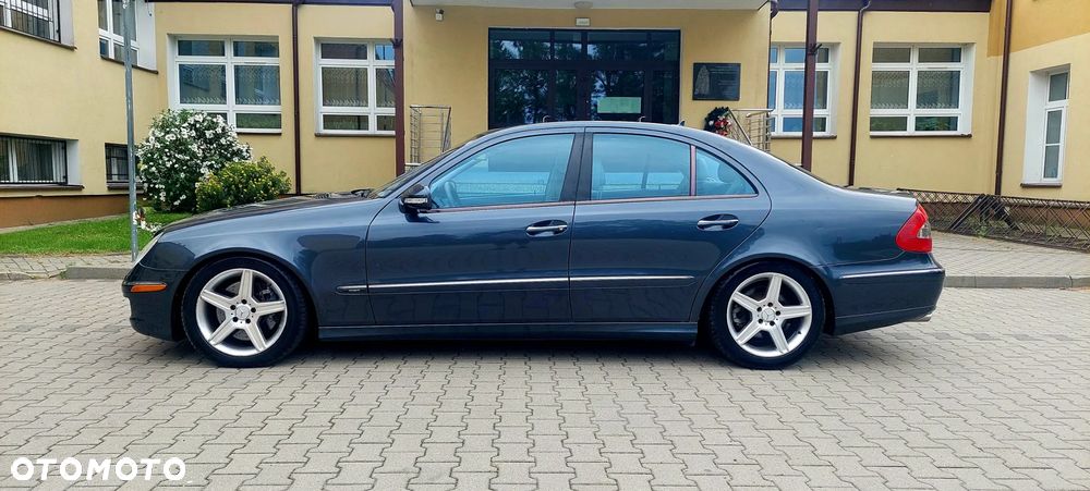 Mercedes-Benz Klasa E - 9