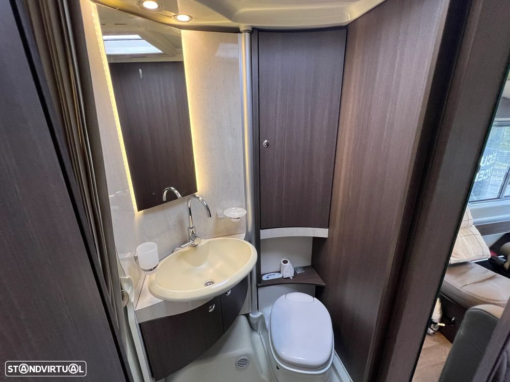 Burstner Viseo Cama Central - 42